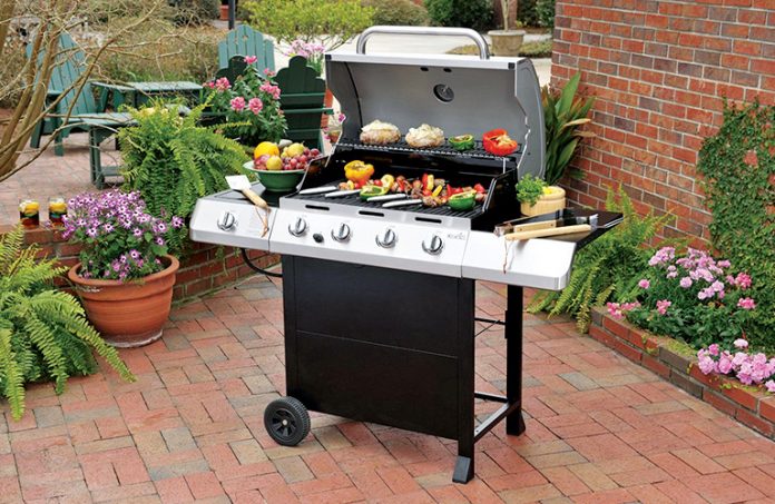 Char-Broil-Classic-4-Burner-Gas-Grill