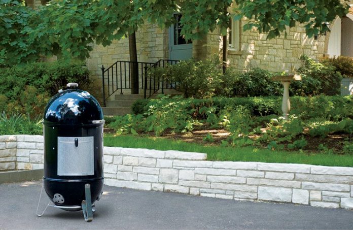 Weber-731001-Smokey-Mountain
